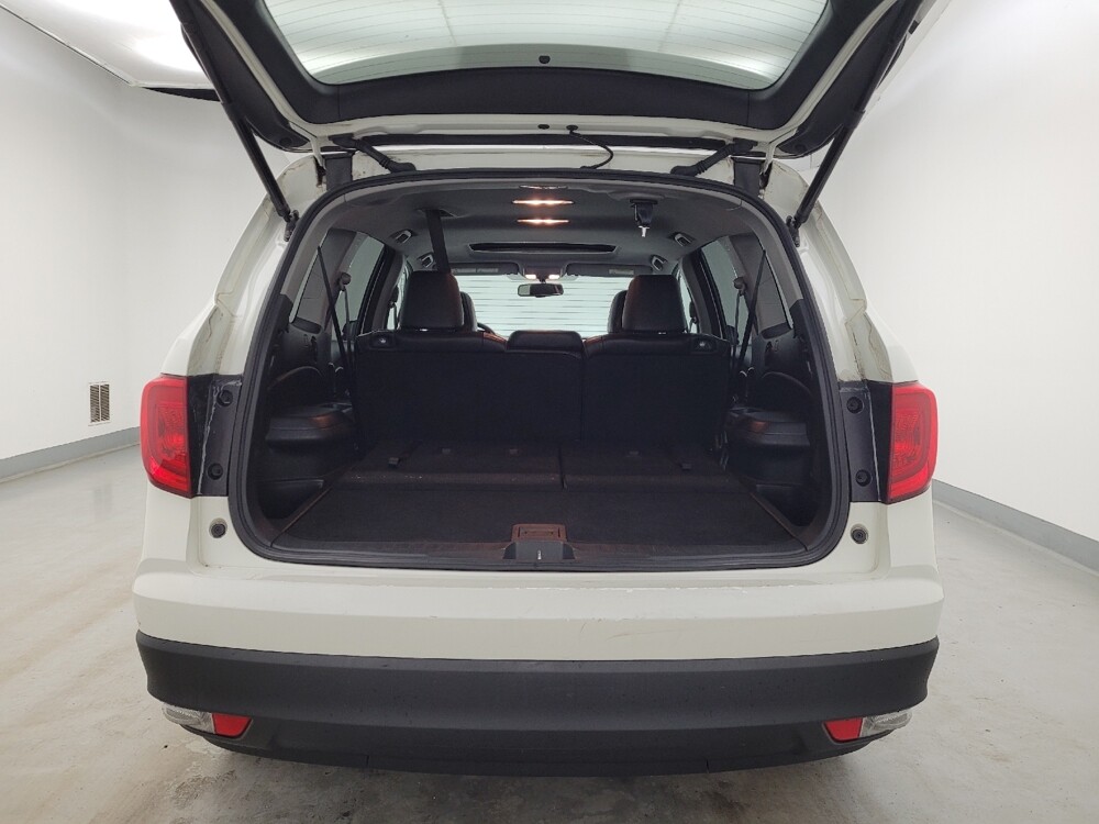 2017 Honda Pilot in Miamisburg, OH 45342 - 18129332 29