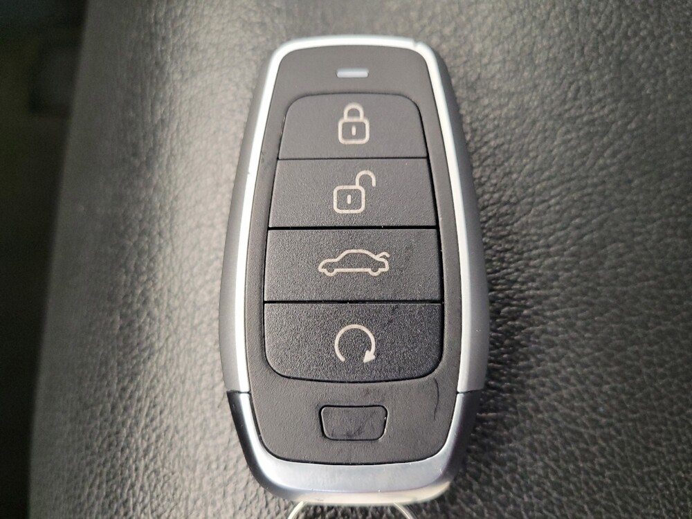 2017 Honda Pilot in Miamisburg, OH 45342 - 18129332 32