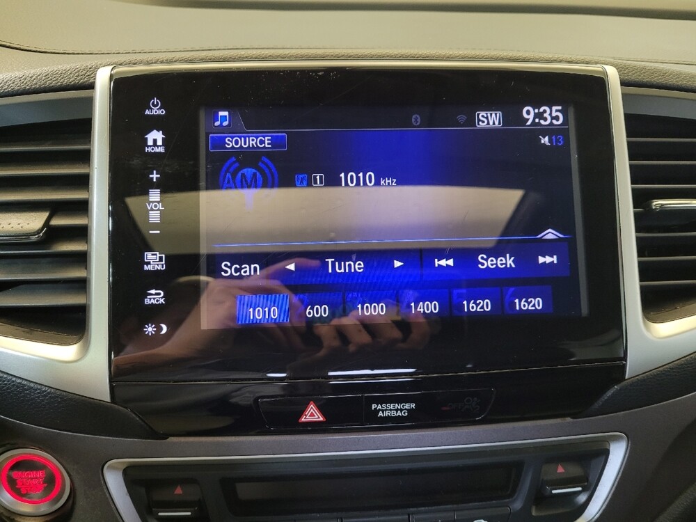 2017 Honda Pilot in Miamisburg, OH 45342 - 18129332 25