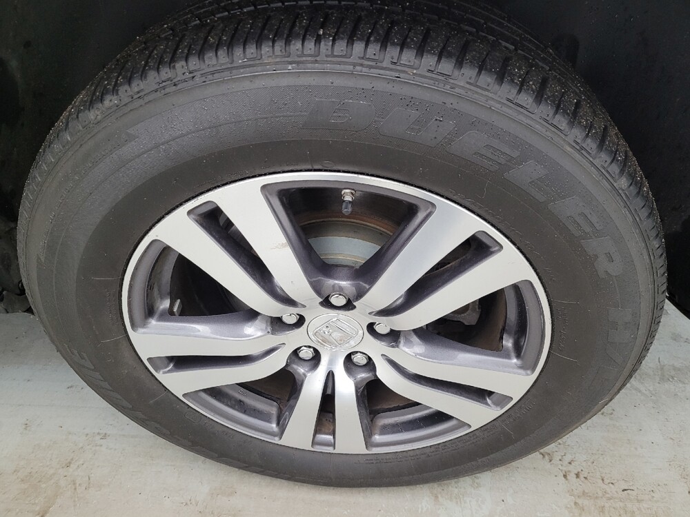 2017 Honda Pilot in Miamisburg, OH 45342 - 18129332 31