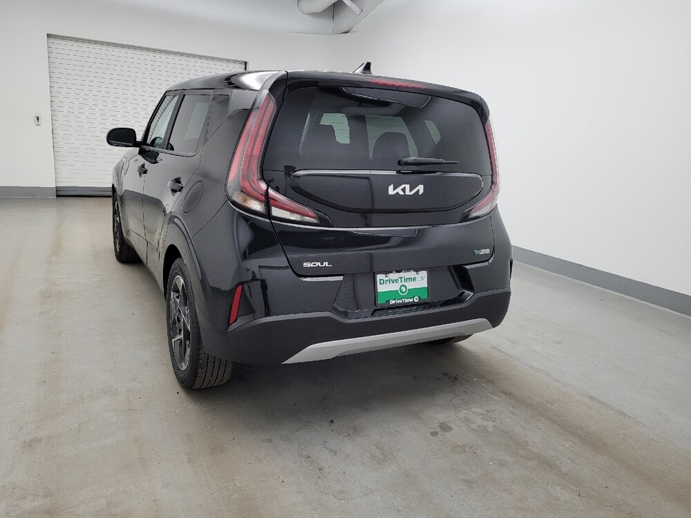 2023 Kia Soul in Columbus, OH 43228 - 18129334 6