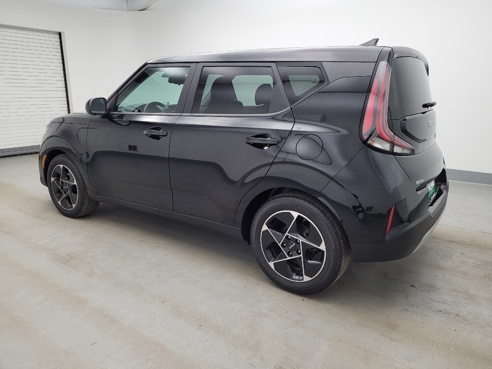 2023 Kia Soul in Columbus, OH 43228 - 18129334 3