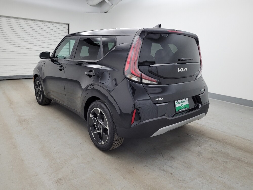 2023 Kia Soul in Columbus, OH 43228 - 18129334 5