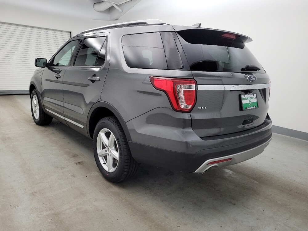 2017 Ford Explorer in Miamisburg, OH 45342 - 18129336 5