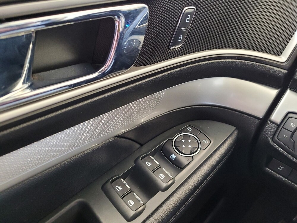 2017 Ford Explorer in Miamisburg, OH 45342 - 18129336 27