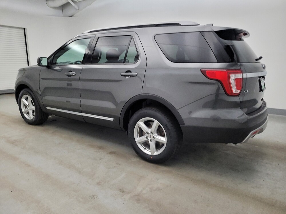 2017 Ford Explorer in Miamisburg, OH 45342 - 18129336 3