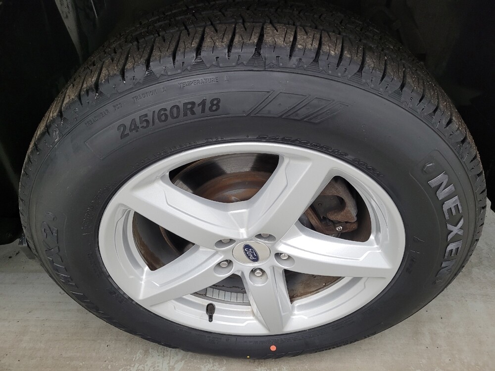 2017 Ford Explorer in Miamisburg, OH 45342 - 18129336 31