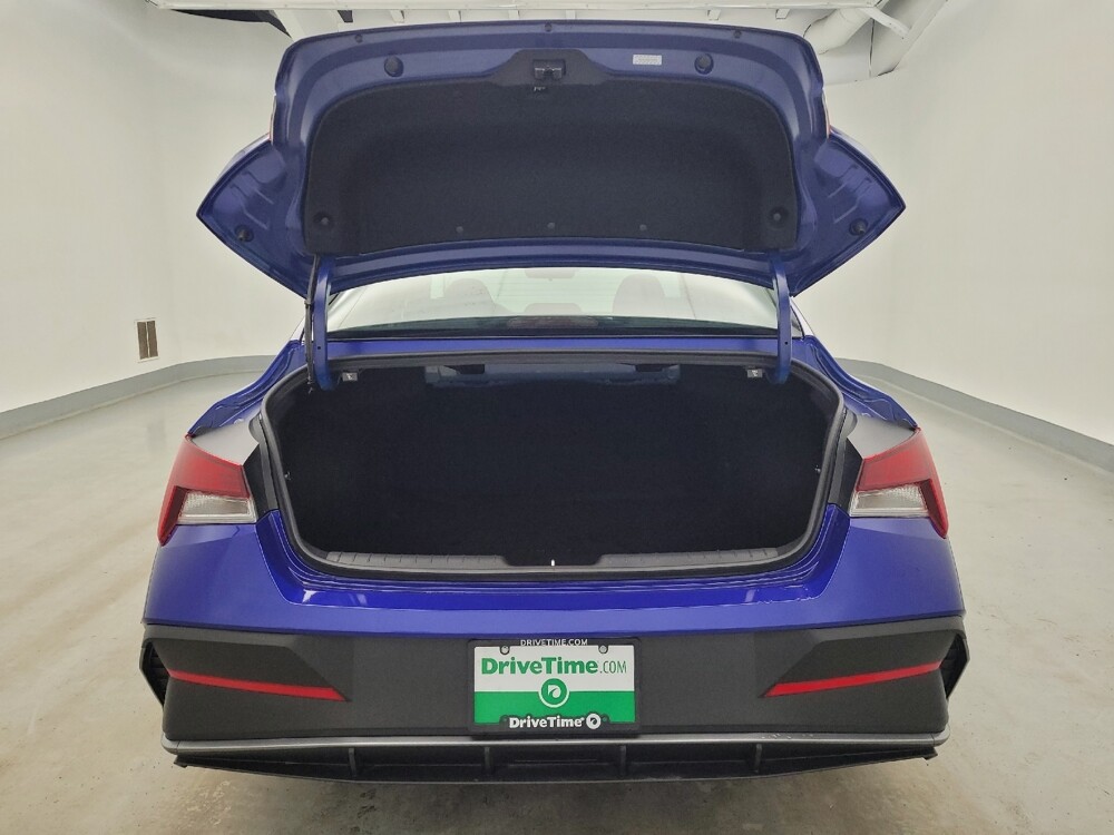 2024 Hyundai Elantra in Fairfield, OH 45014 - 18129338 29