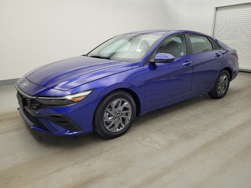 2024 Hyundai Elantra in Fairfield, OH 45014 - 18129338 2