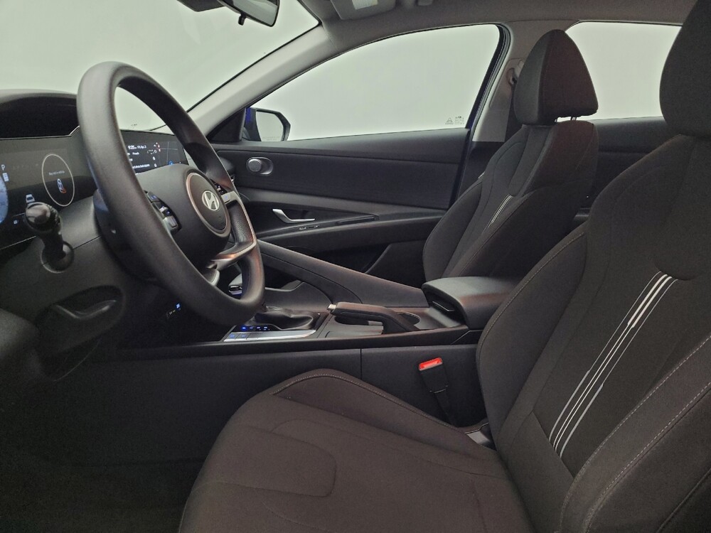 2024 Hyundai Elantra in Fairfield, OH 45014 - 18129338 17