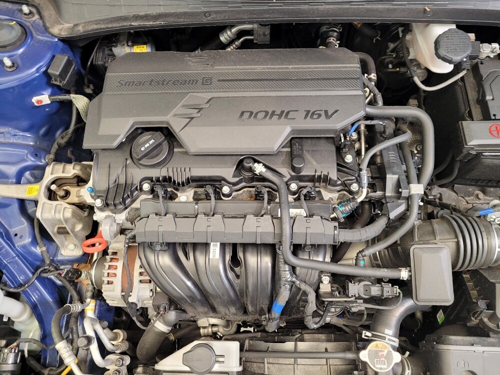 2024 Hyundai Elantra in Fairfield, OH 45014 - 18129338 30