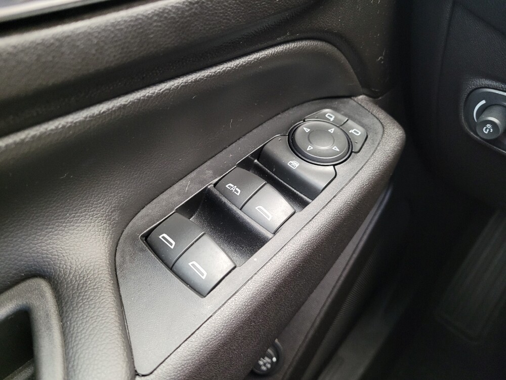 2020 Chevrolet Equinox in Miamisburg, OH 45342 - 18129339 27