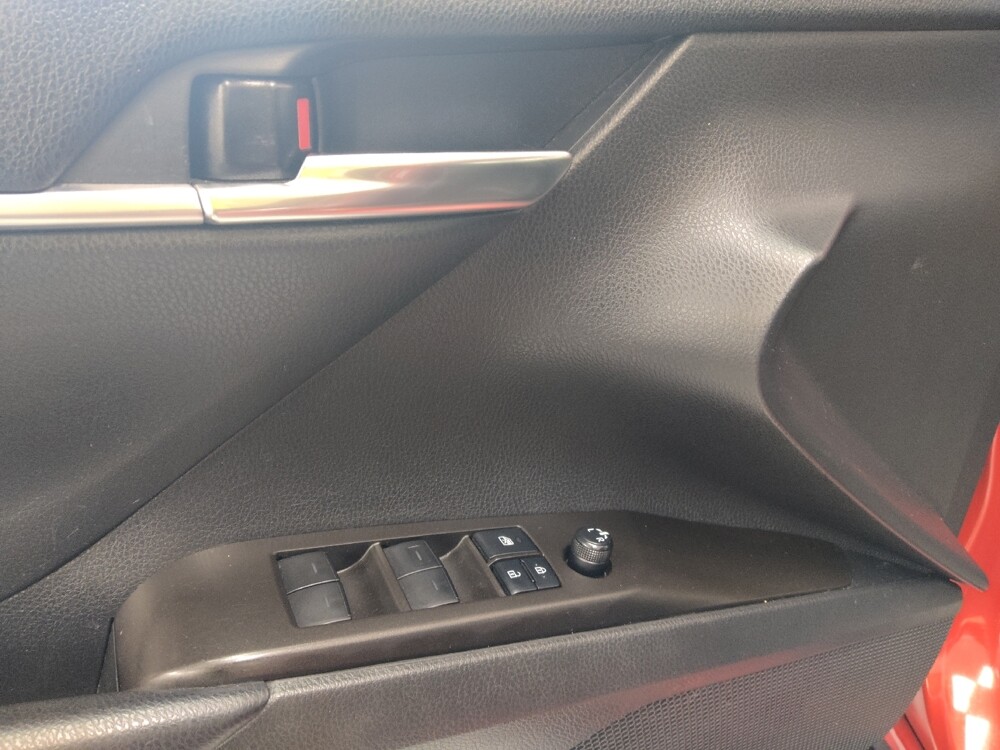 2021 Toyota Camry in St. Louis, MO 63136 - 18129341 22