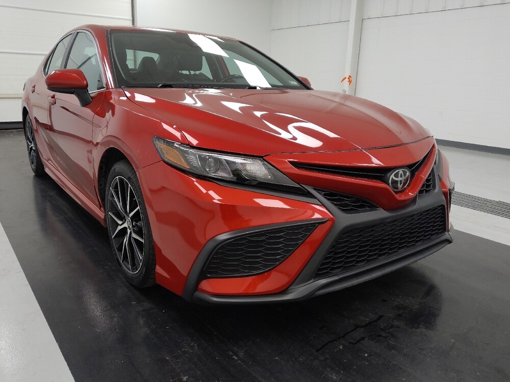 2021 Toyota Camry in St. Louis, MO 63136 - 18129341 13