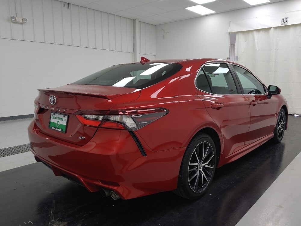 2021 Toyota Camry in St. Louis, MO 63136 - 18129341 9
