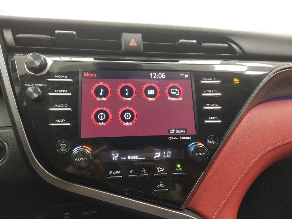 2019 Toyota Camry in St. Louis, MO 63136 - 18129342 25