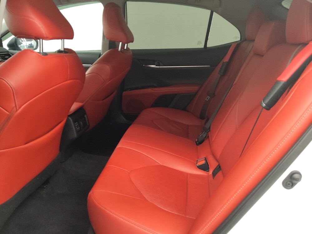 2019 Toyota Camry in St. Louis, MO 63136 - 18129342 18