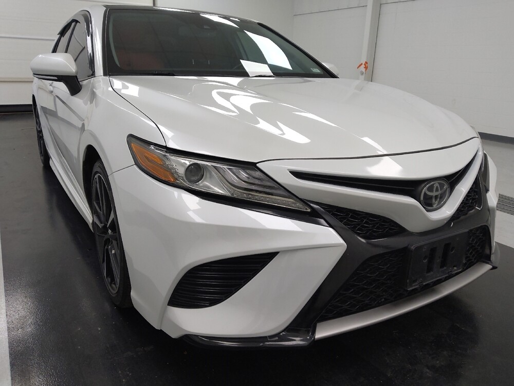 2019 Toyota Camry in St. Louis, MO 63136 - 18129342 14