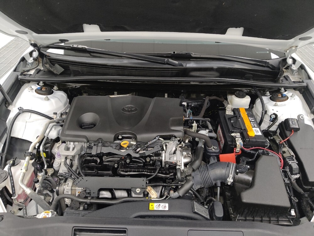 2019 Toyota Camry in St. Louis, MO 63136 - 18129342 30