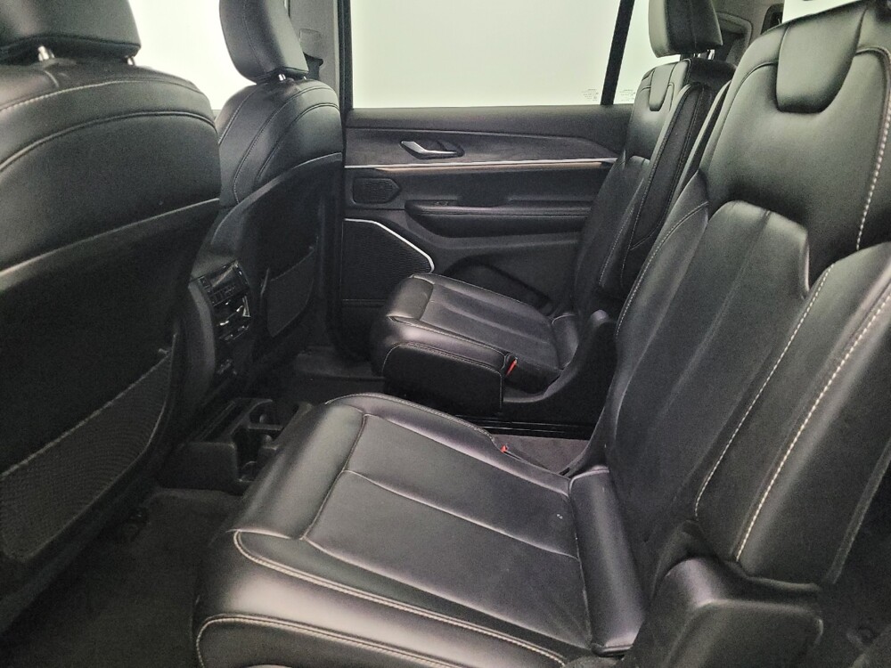 2021 Jeep Grand Cherokee L in Williamstown, NJ 8094 - 18129345 18