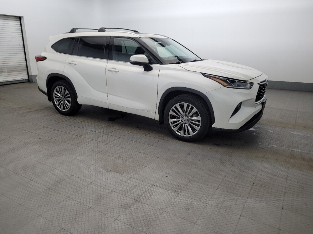 2021 Toyota Highlander in Williamstown, NJ 8094 - 18129350 11