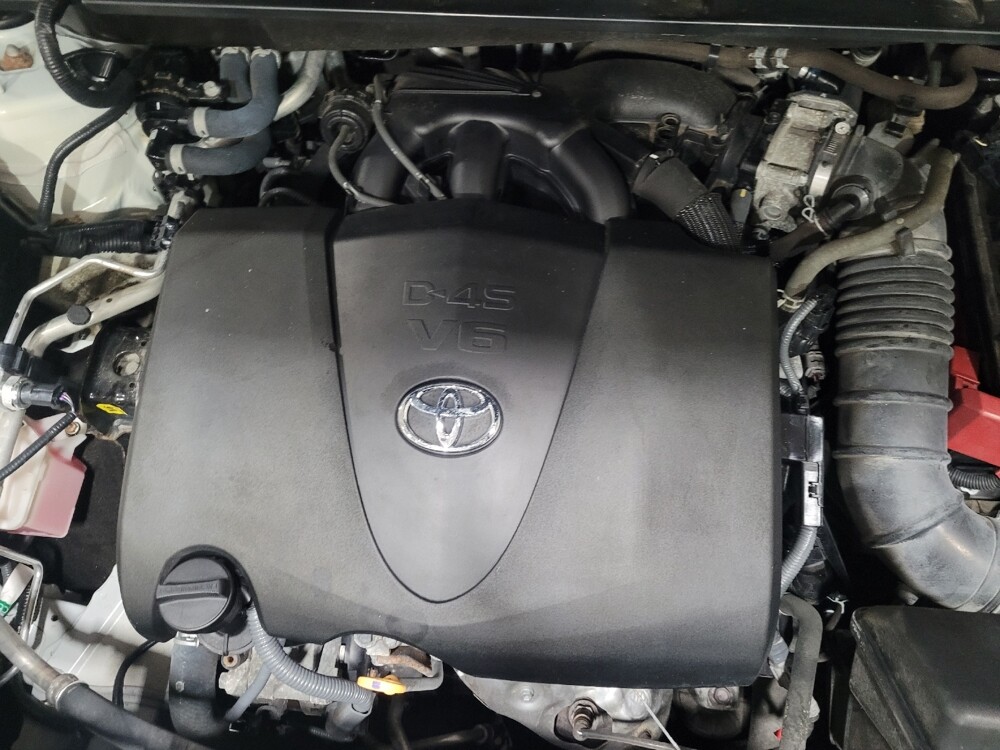 2021 Toyota Highlander in Williamstown, NJ 8094 - 18129350 30