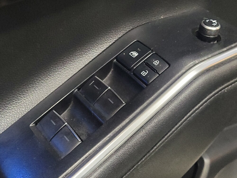 2021 Toyota Highlander in Williamstown, NJ 8094 - 18129350 27