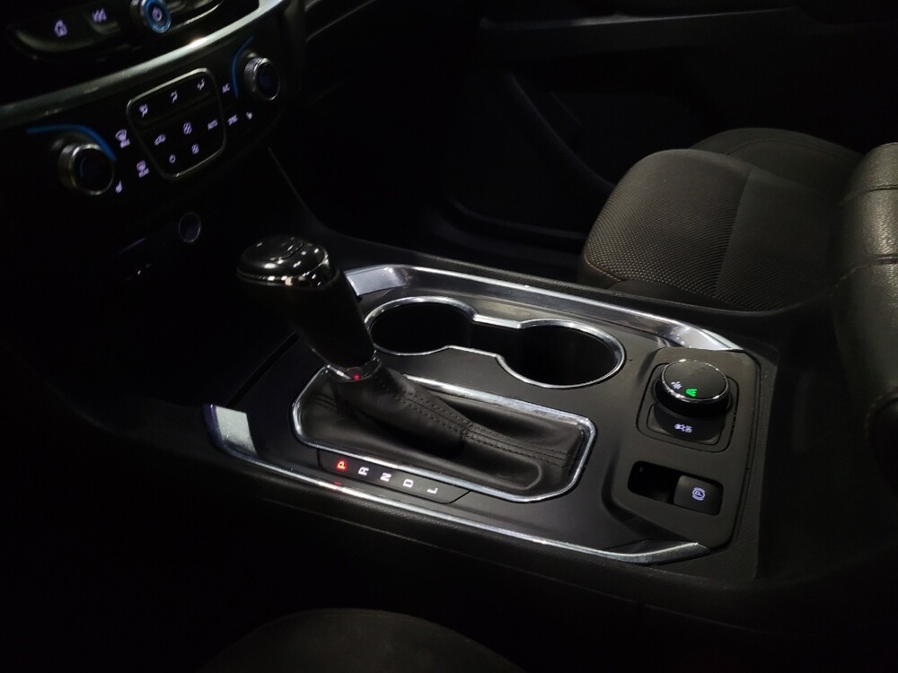 2018 Chevrolet Traverse in Glen Burnie, MD 21061 - 18129351 26