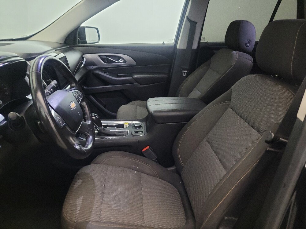 2018 Chevrolet Traverse in Glen Burnie, MD 21061 - 18129351 17