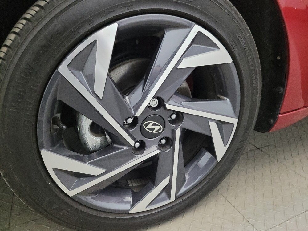 2025 Hyundai Elantra in Henrico, VA 23223 - 18129353 31