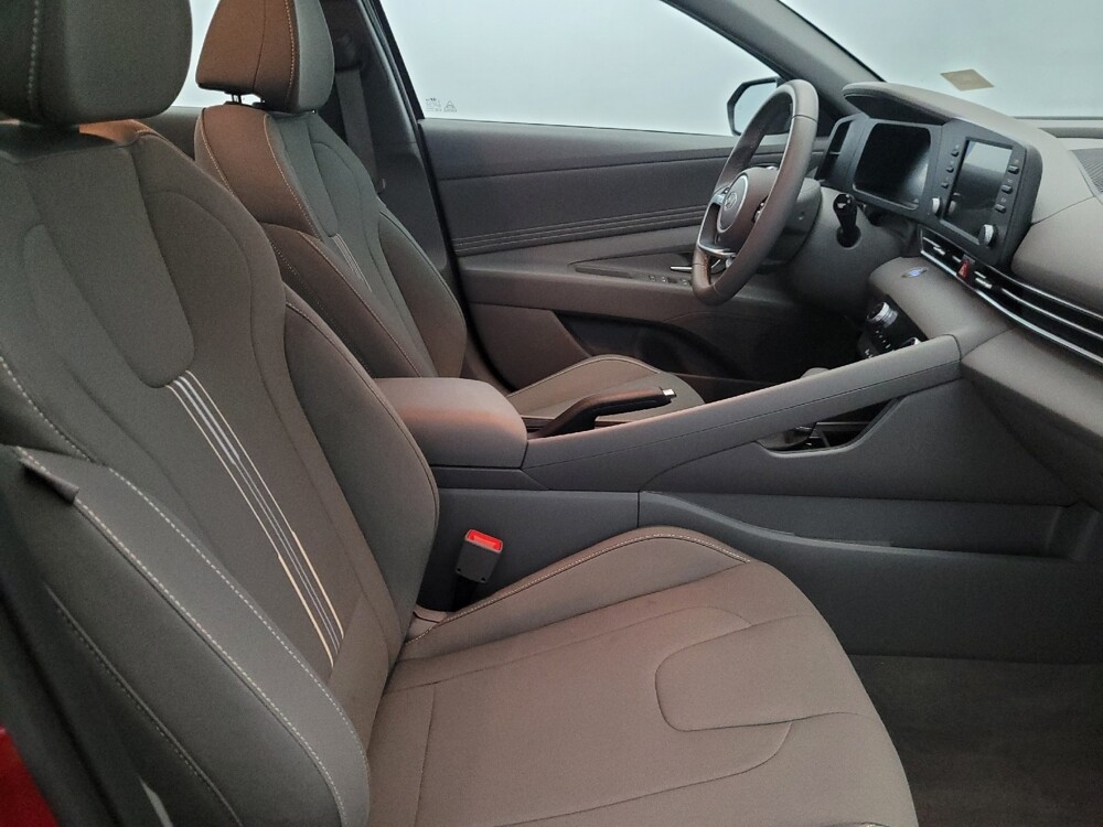 2025 Hyundai Elantra in Henrico, VA 23223 - 18129353 21