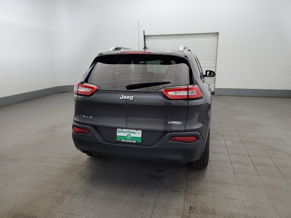 2016 Jeep Cherokee in Williamstown, NJ 8094 - 18129355 7