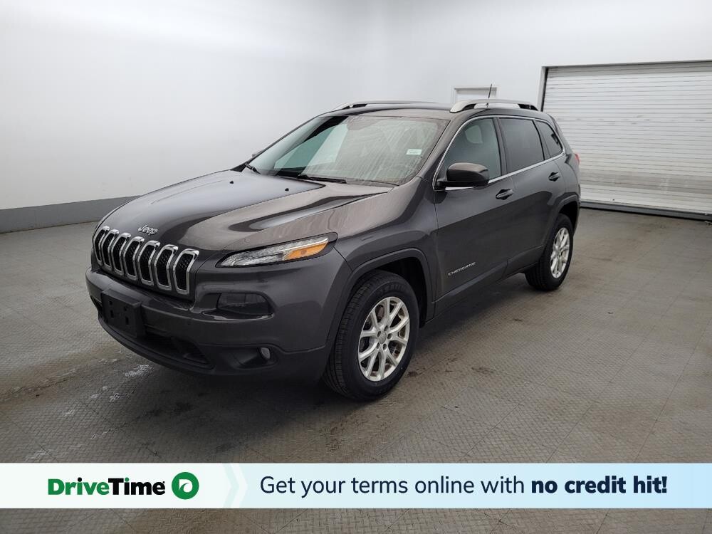 2016 Jeep Cherokee in Williamstown, NJ 8094 - 18129355