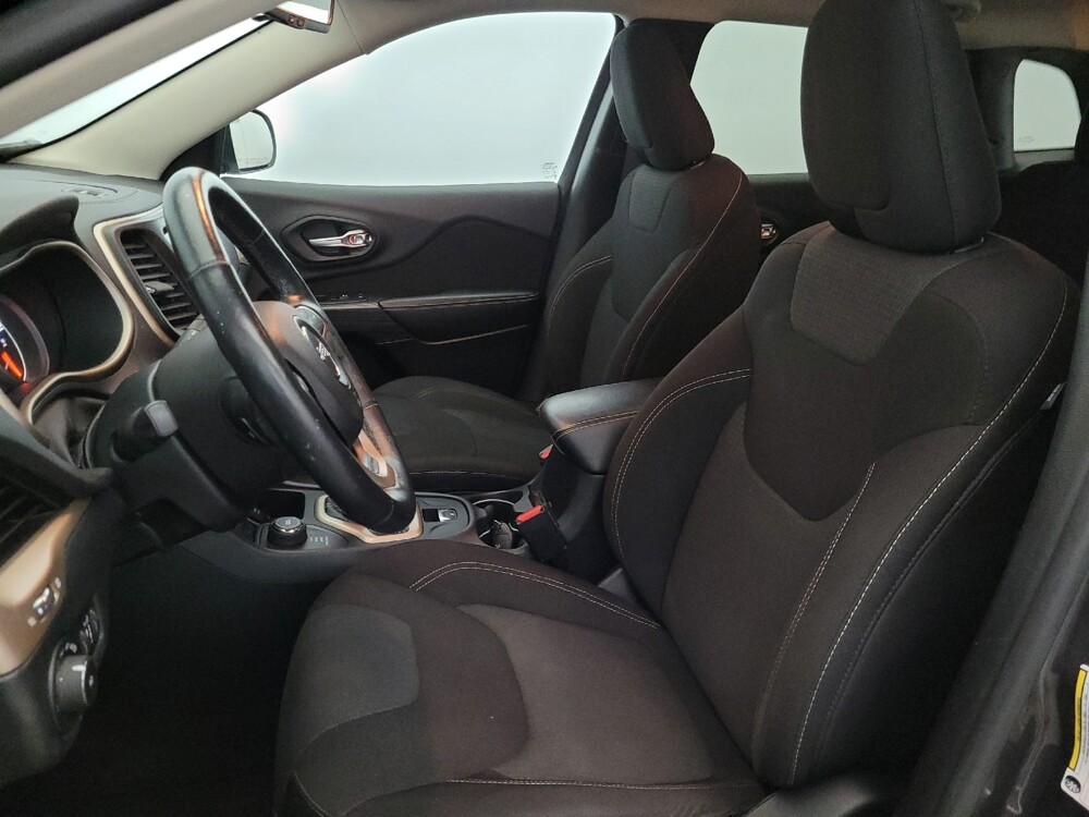 2016 Jeep Cherokee in Williamstown, NJ 8094 - 18129355 17