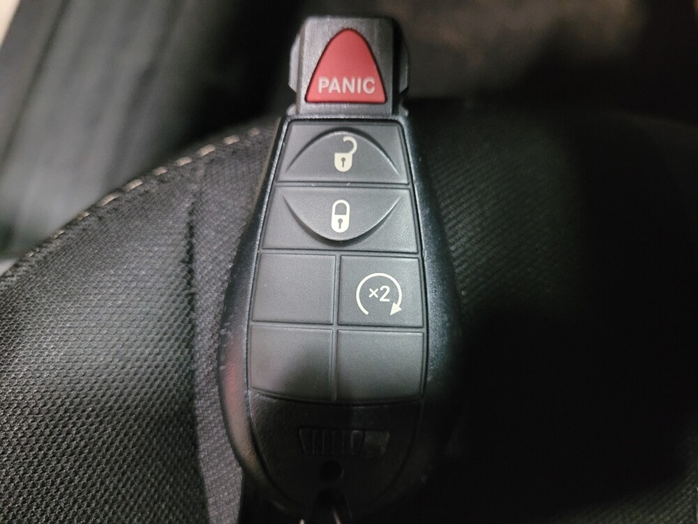 2016 Jeep Cherokee in Williamstown, NJ 8094 - 18129355 32