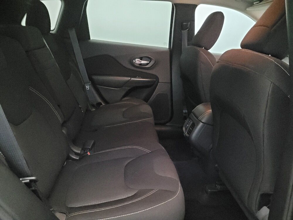 2016 Jeep Cherokee in Williamstown, NJ 8094 - 18129355 19