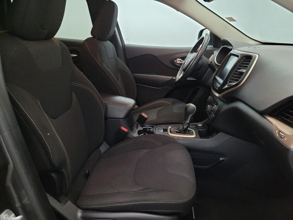 2016 Jeep Cherokee in Williamstown, NJ 8094 - 18129355 21