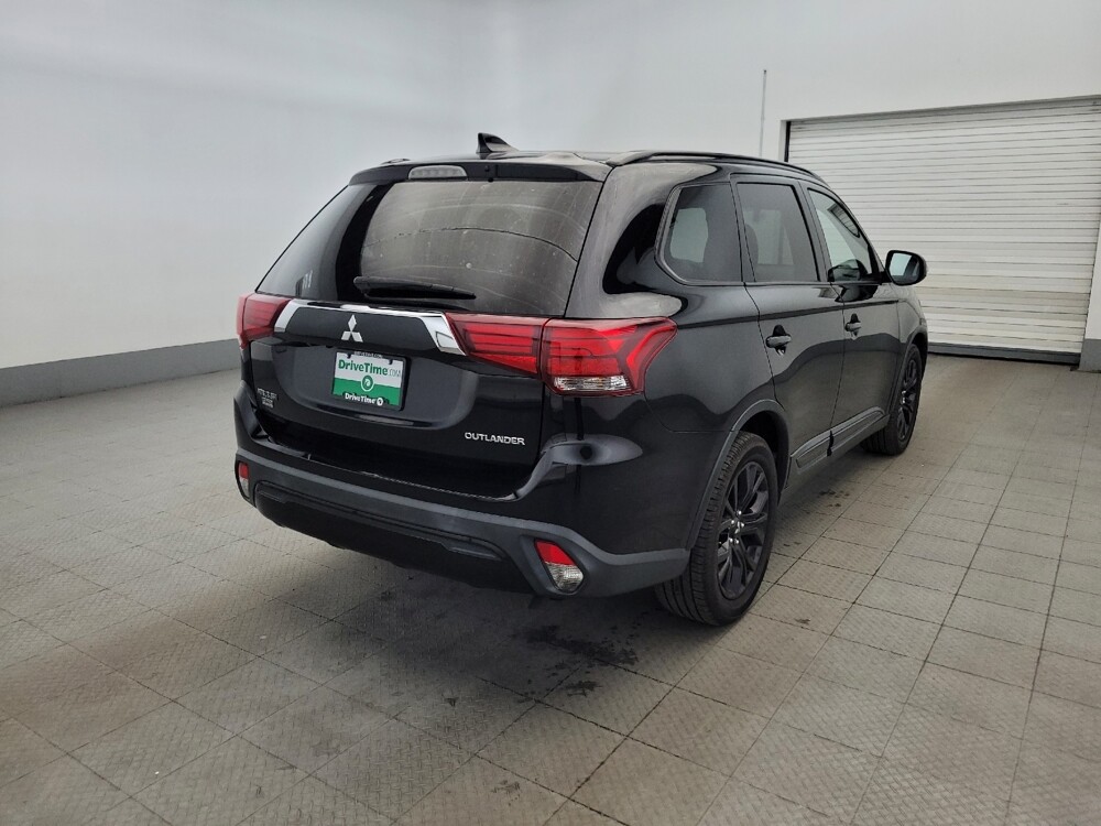 2019 Mitsubishi Outlander in Henrico, VA 23223 - 18129360 9