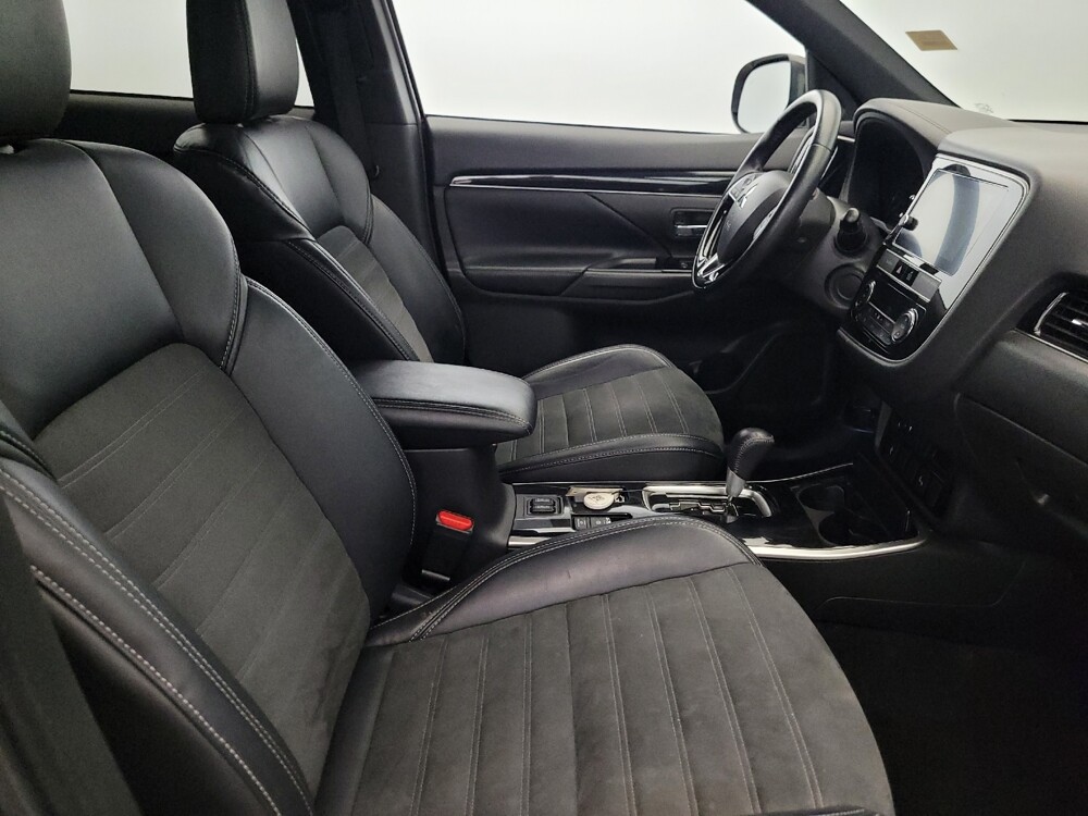 2019 Mitsubishi Outlander in Henrico, VA 23223 - 18129360 21