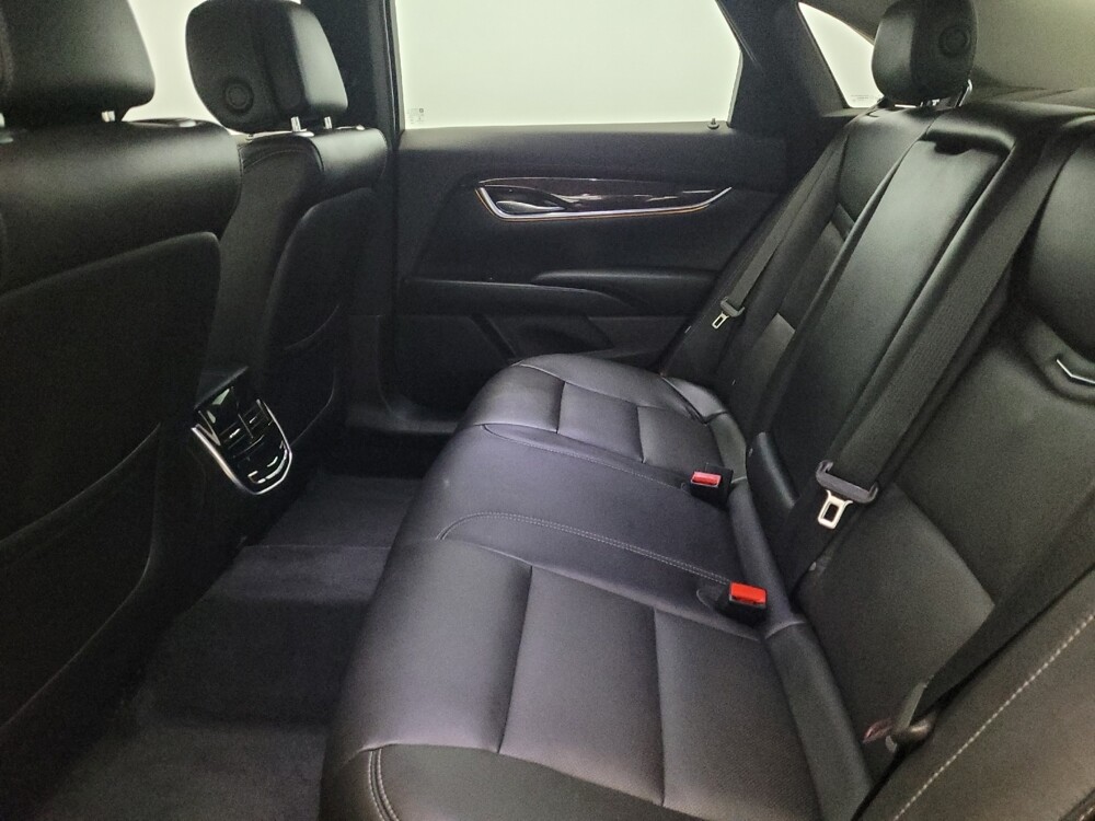 2014 Cadillac XTS in Williamstown, NJ 8094 - 18129364 18