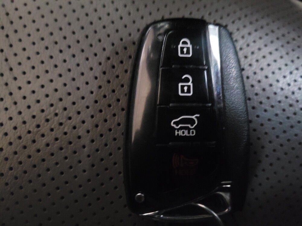 2018 Hyundai Santa Fe in Williamstown, NJ 8094 - 18129366 32