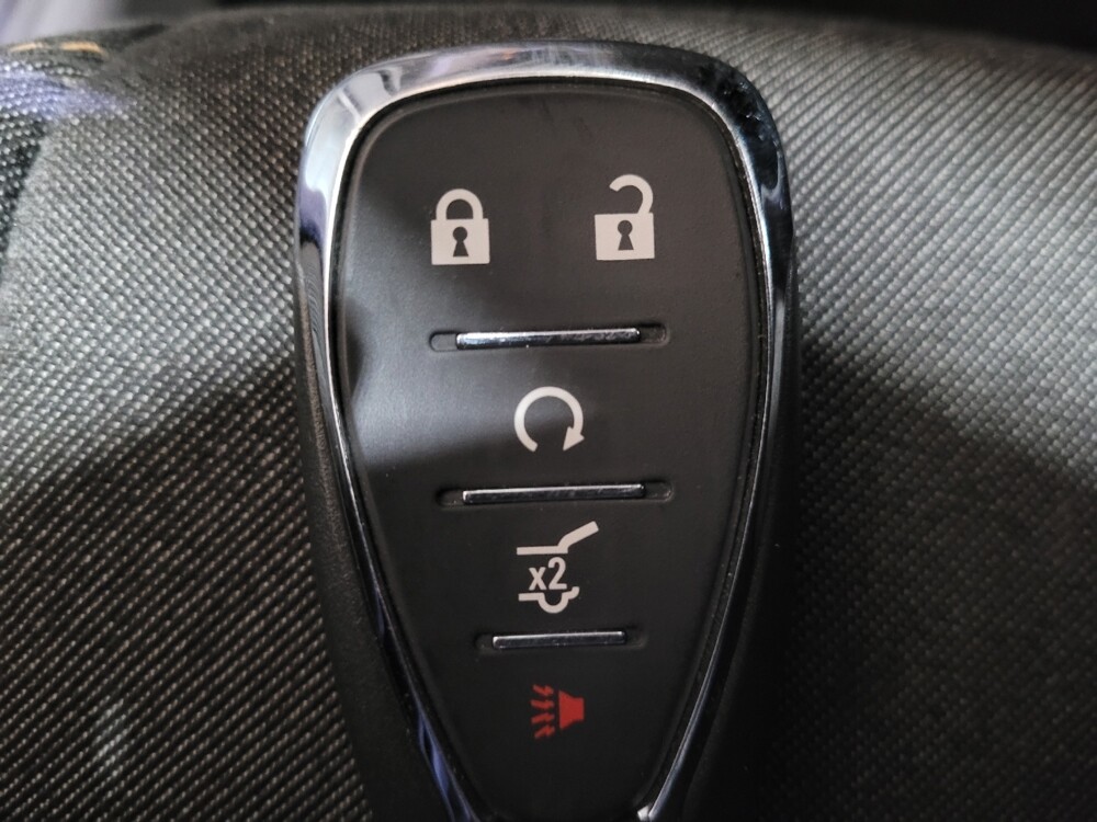 2021 Chevrolet Equinox in Woodbridge, VA 22191 - 18129375 32