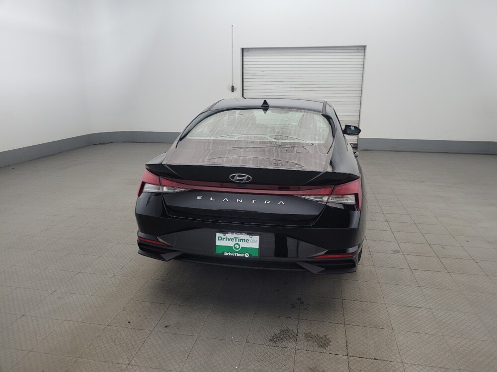 2023 Hyundai Elantra in Woodbridge, VA 22191 - 18129378 7