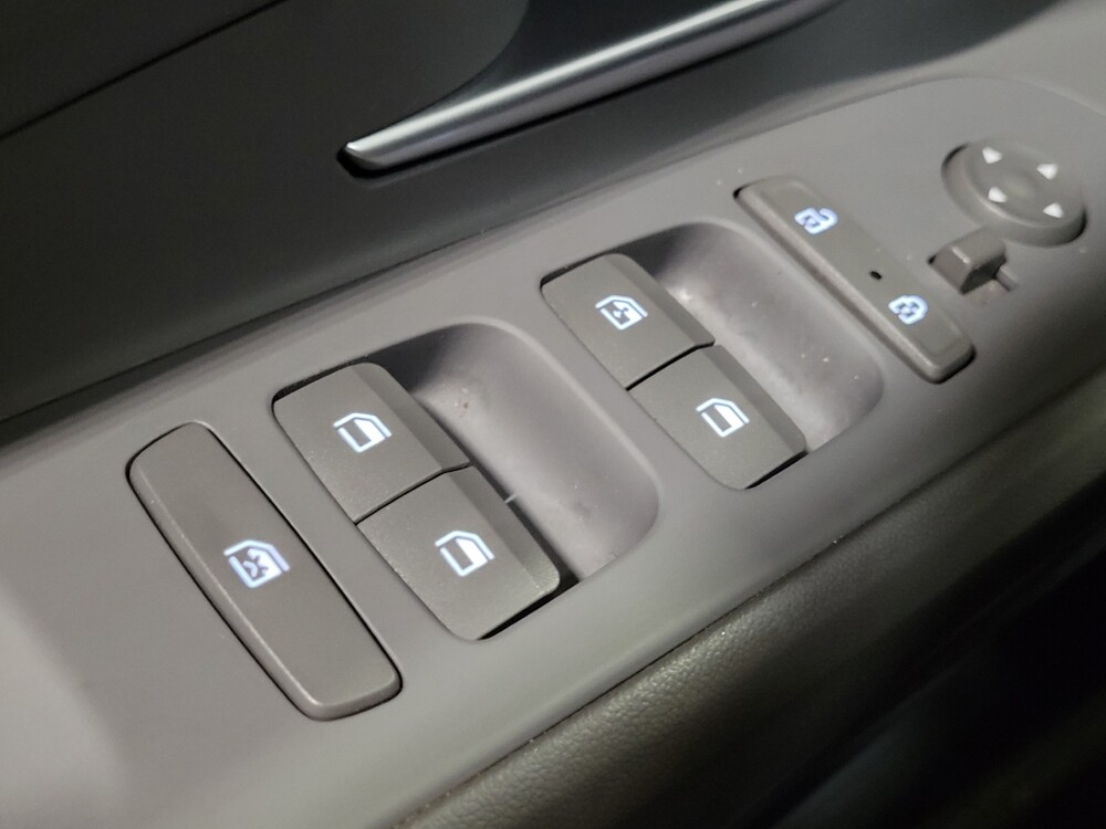 2023 Hyundai Elantra in Woodbridge, VA 22191 - 18129378 27