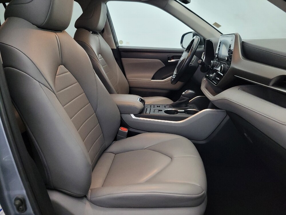 2020 Toyota Highlander in Williamstown, NJ 8094 - 18129383 21