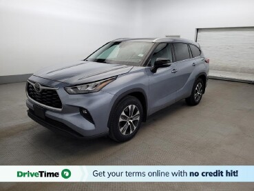 2020 Toyota Highlander in Williamstown, NJ 8094