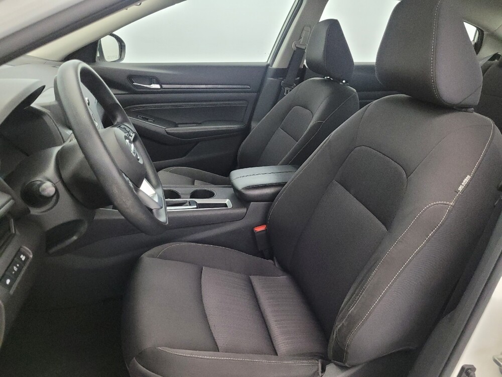 2020 Nissan Altima in Williamstown, NJ 8094 - 18129387 17