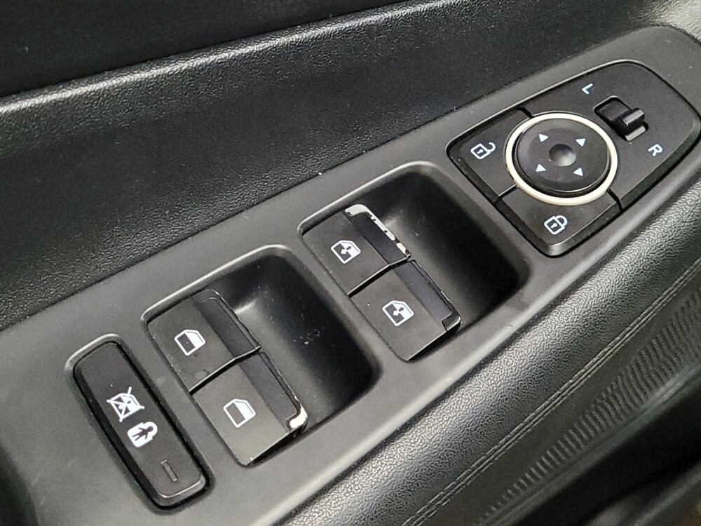 2019 Hyundai Santa Fe in Williamstown, NJ 8094 - 18129388 27