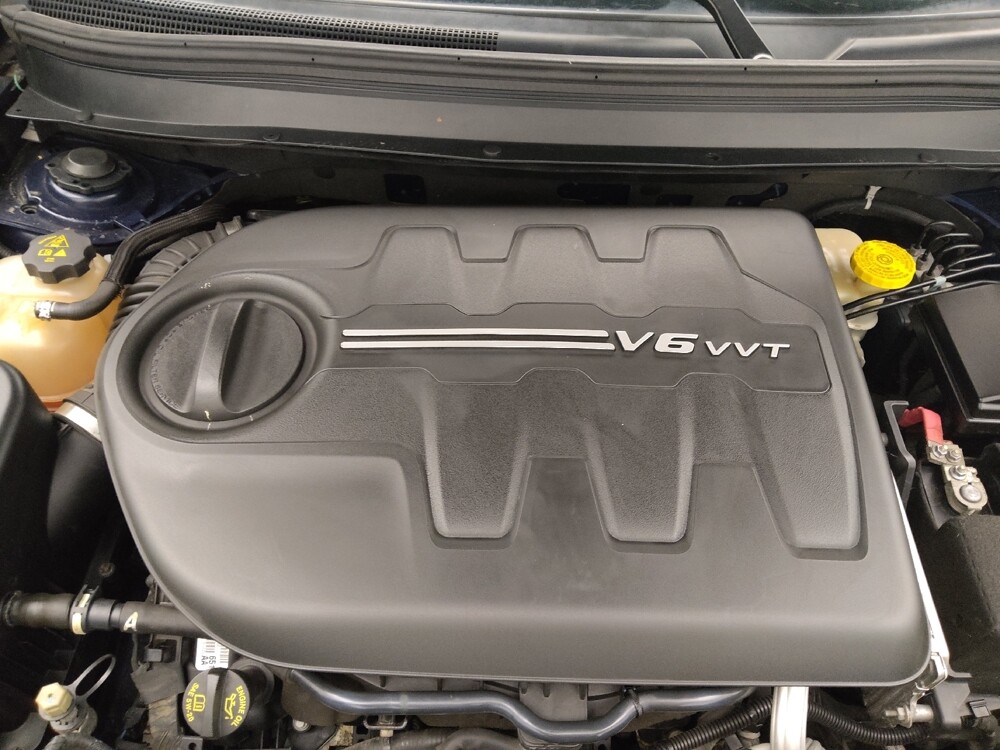 2015 Jeep Cherokee in St. Louis, MO 63136 - 18129391 30