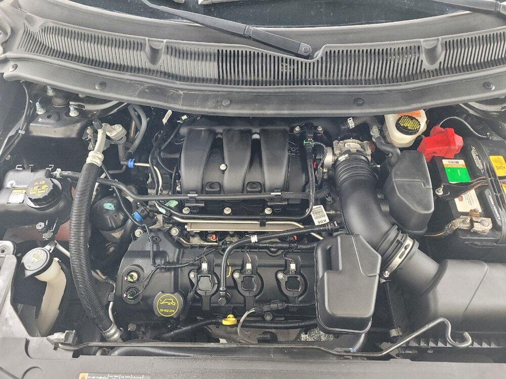 2018 Ford Explorer in St. Louis, MO 63125 - 18129392 30